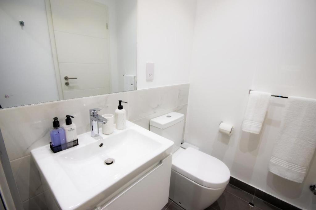 Splendid Apartments @ The Lennox 아크라 외부 사진